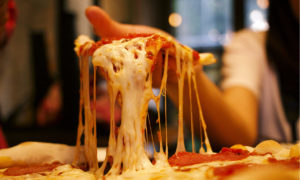 cheesy pizza