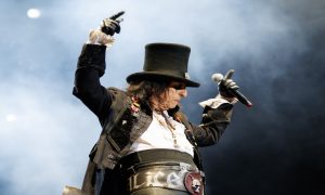 Alice Cooper is adding a Wind Creek Bethlehem stop to his 2026 fall tour on Oct. 1