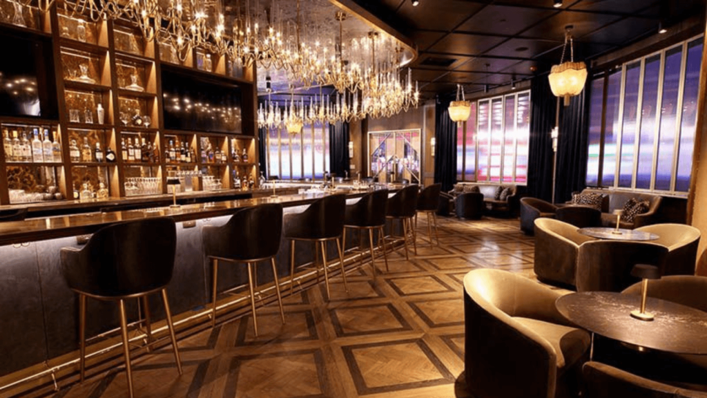 The Prime Rib Interior